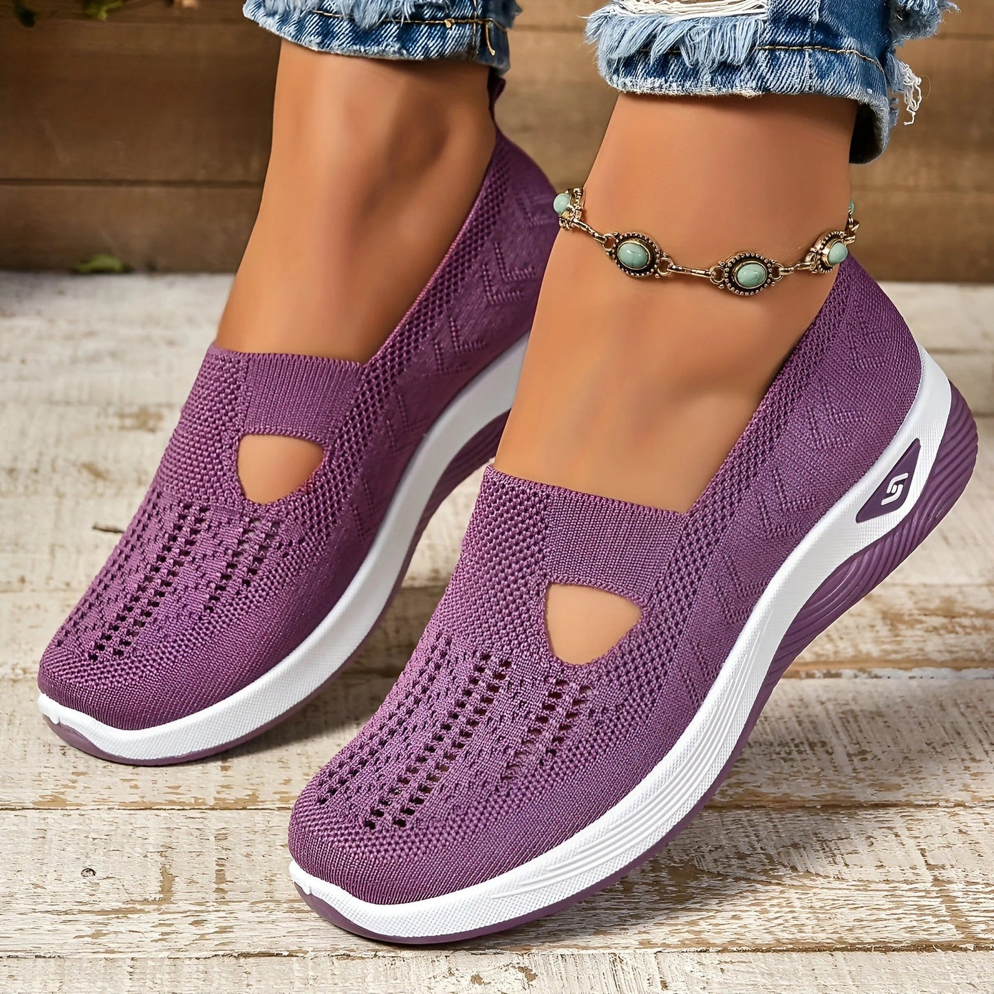Mira - Casual and Comfortable Slip-on Shoes for women